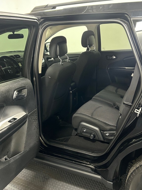 2016 Dodge Journey Image 9