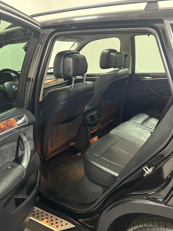 2012 BMW X5 Image 9