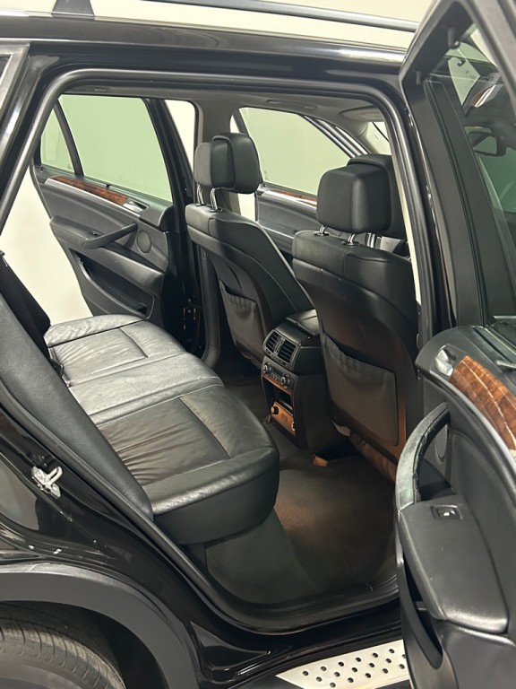2012 BMW X5 Image 10