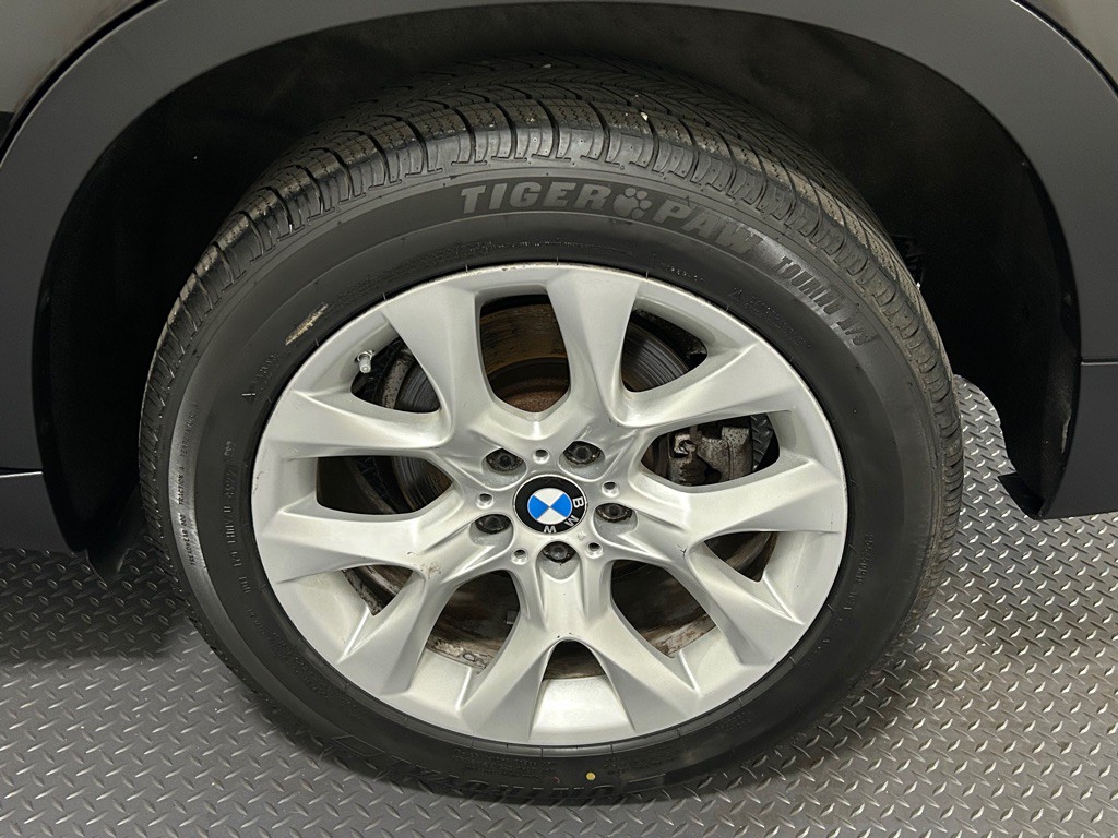 2012 BMW X5 Image 21