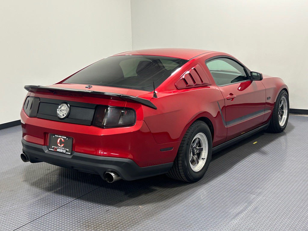 2012 Ford Mustang Image 5
