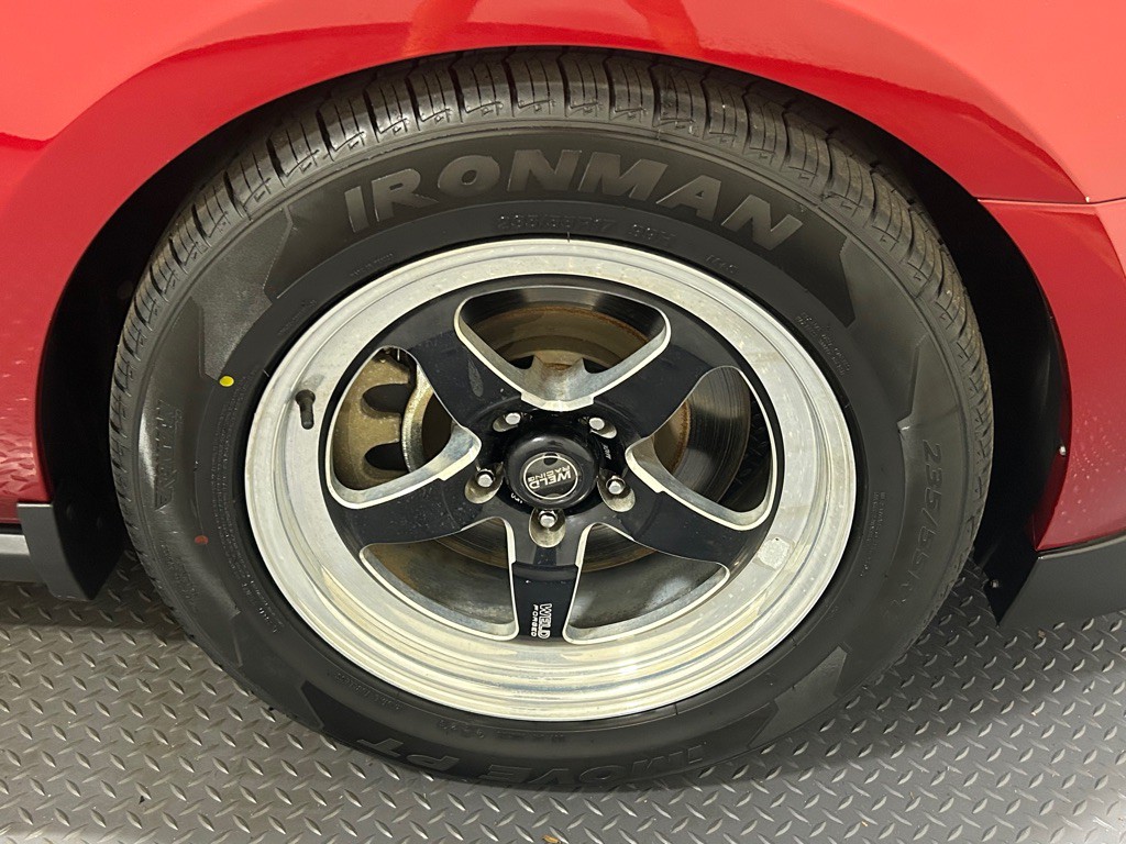 2012 Ford Mustang Image 17
