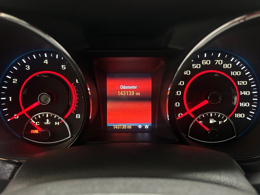 2015 Chevrolet SS Image 14