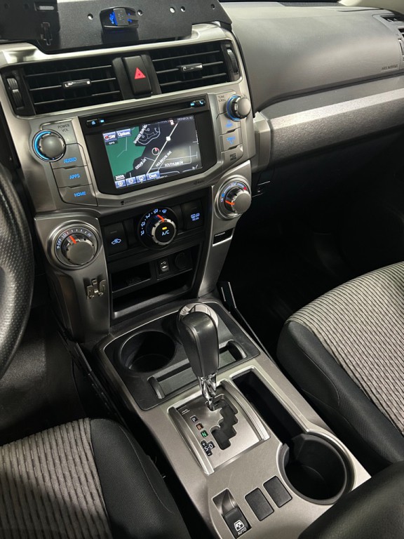 2015 Toyota 4Runner Image 13