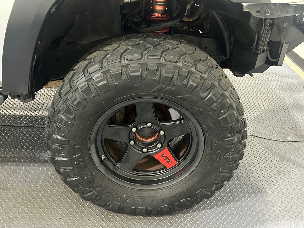 2015 Toyota 4Runner Image 18
