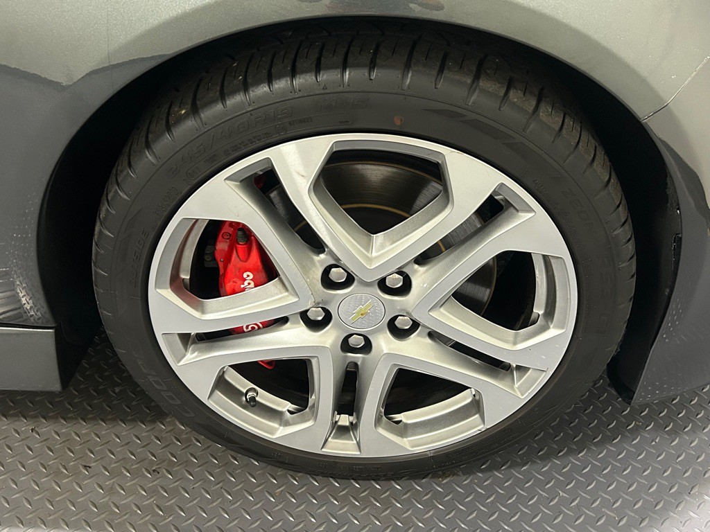 2017 Chevrolet SS Image 17