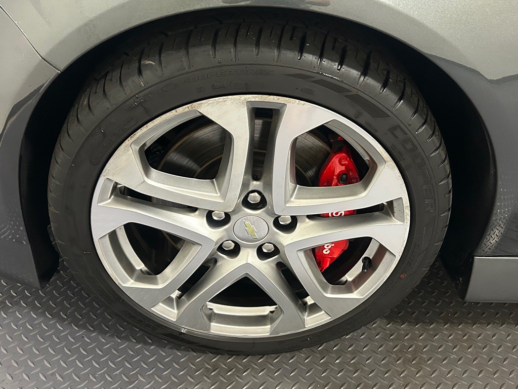 2017 Chevrolet SS Image 20