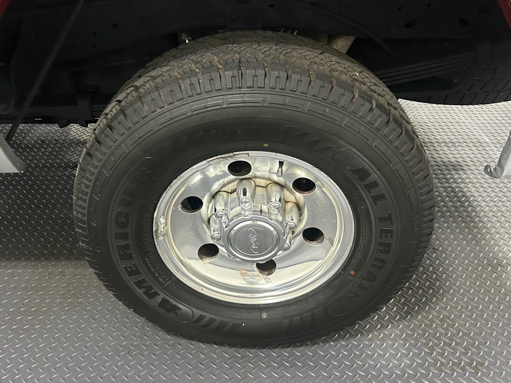 2004 Ford F-250 Image 18