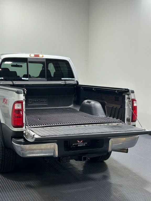 2010 Ford F-250 Image 12