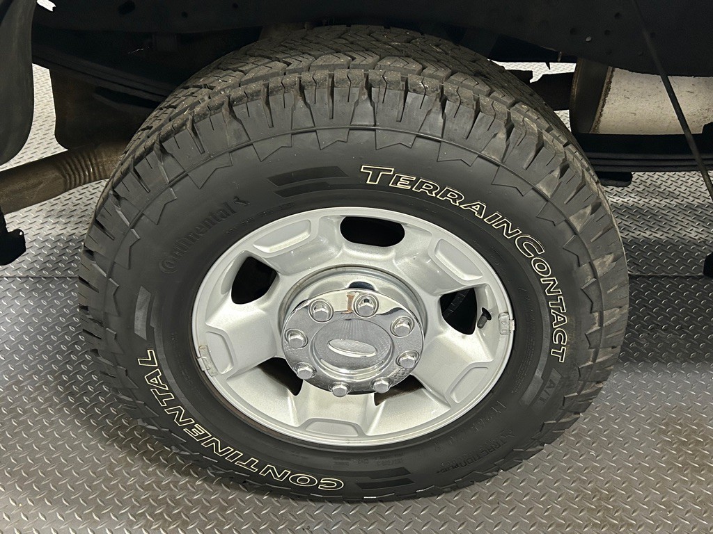 2010 Ford F-250 Image 18