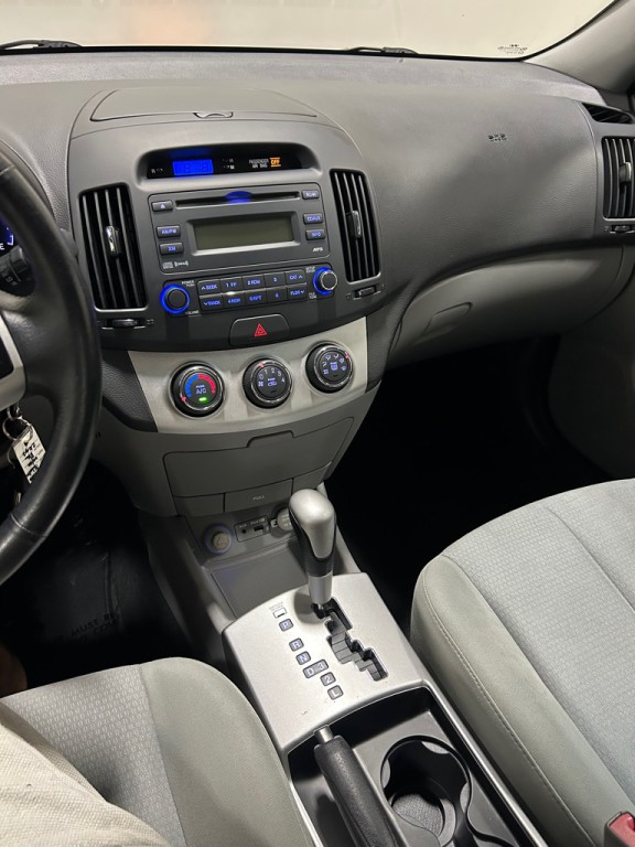 2009 Hyundai Elantra Image 13