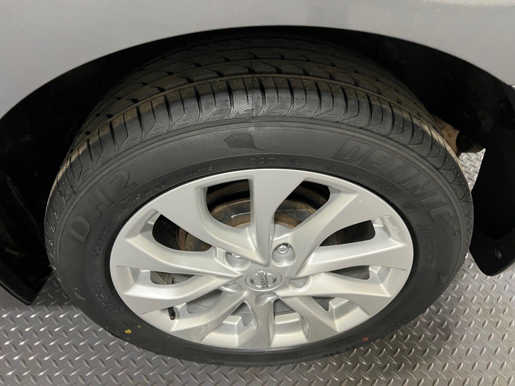 2017 Nissan Sentra Image 21