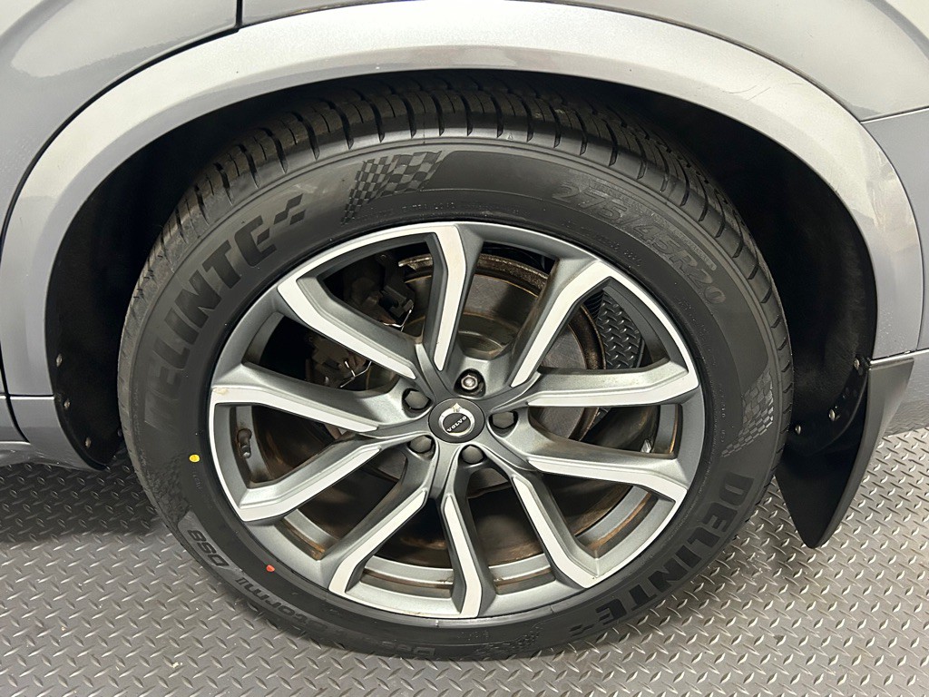 2017 Volvo XC90 Image 22