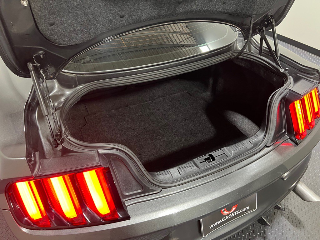 2017 Ford Mustang Image 11