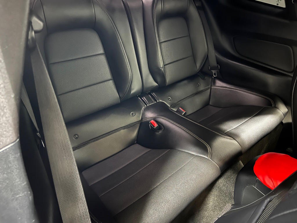 2017 Ford Mustang Image 15