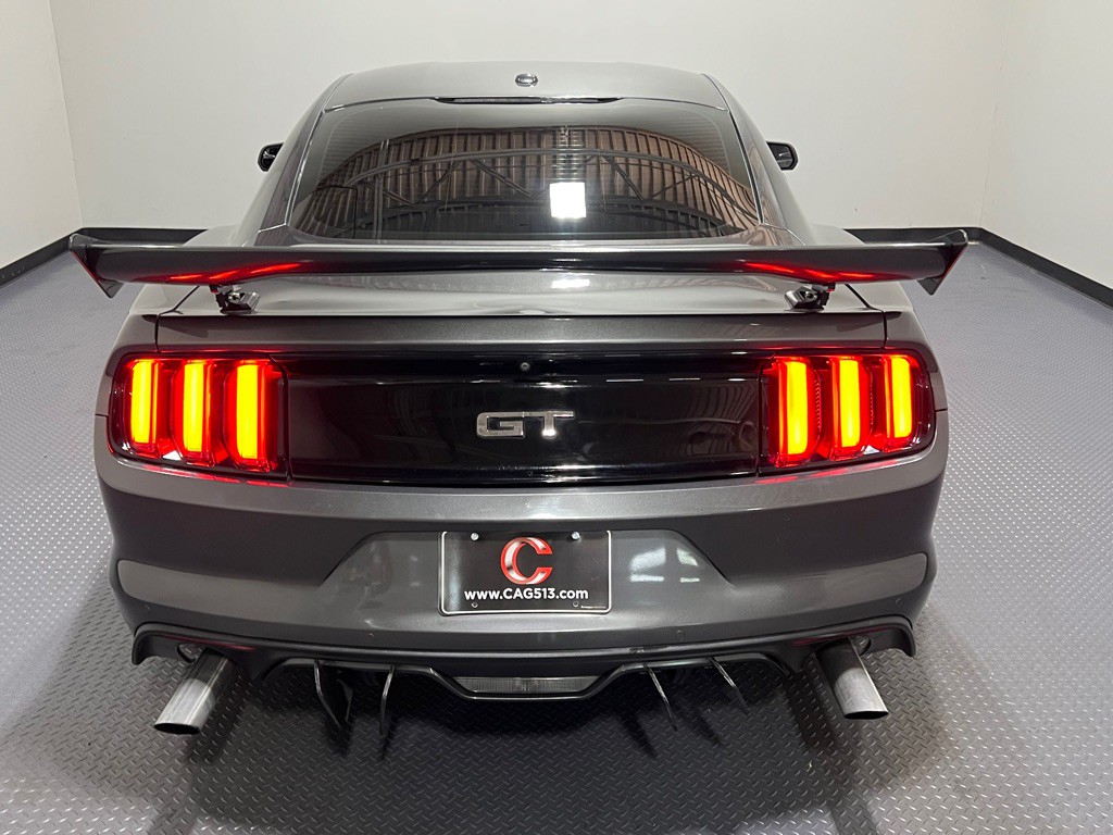 2017 Ford Mustang Image 22