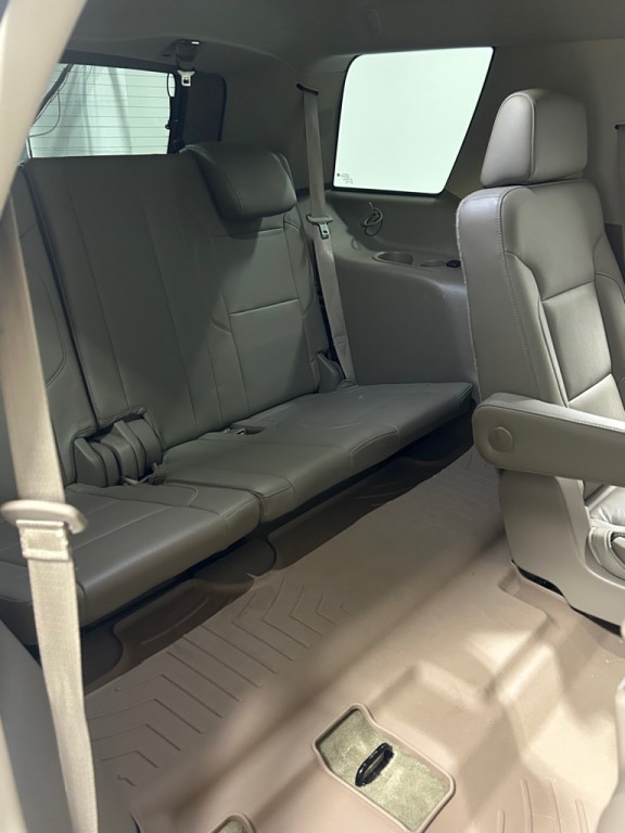 2015 Chevrolet Tahoe Image 11