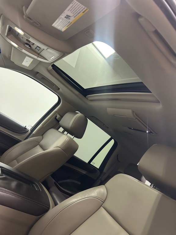 2015 Chevrolet Tahoe Image 17