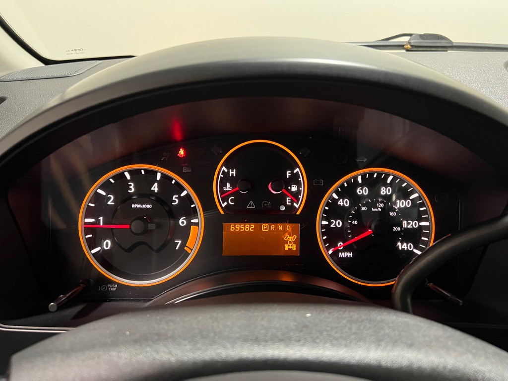 2015 Nissan Titan Image 5