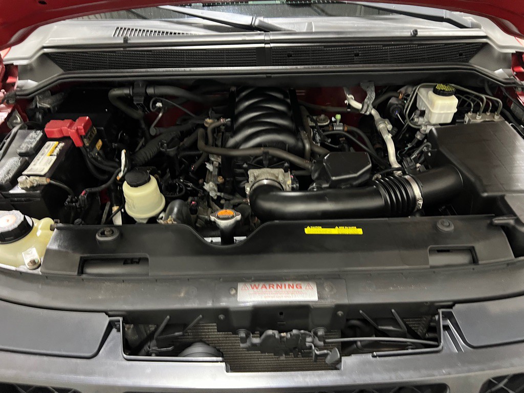 2015 Nissan Titan Image 19
