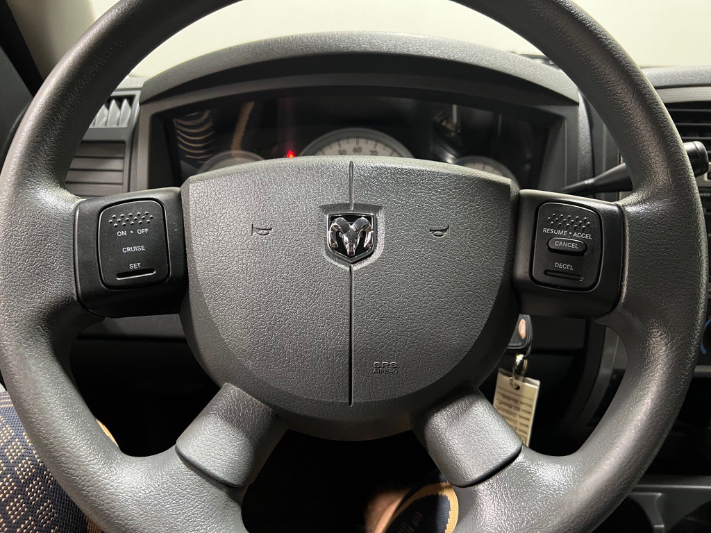 2007 Dodge Dakota Image 6
