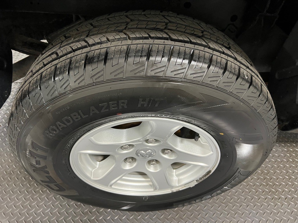 2007 Dodge Dakota Image 15