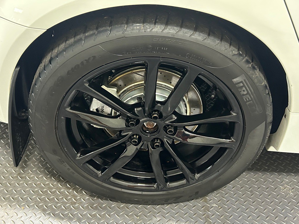 2008 Pontiac G8 Image 17