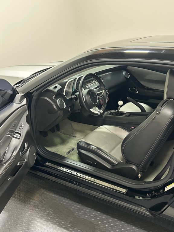 2010 Chevrolet Camaro Image 8