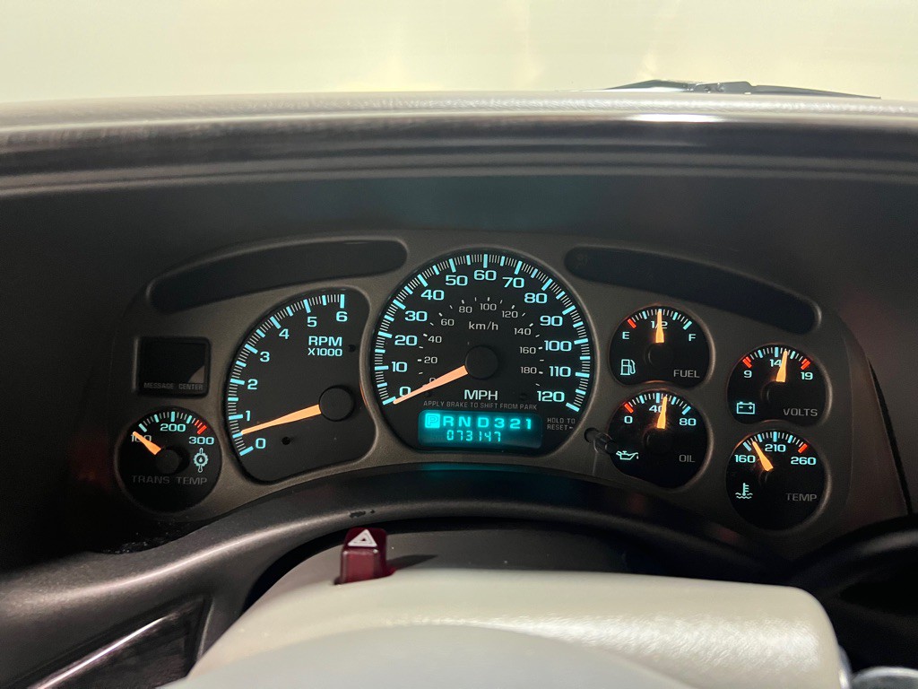 2002 GMC Sierra Image 5