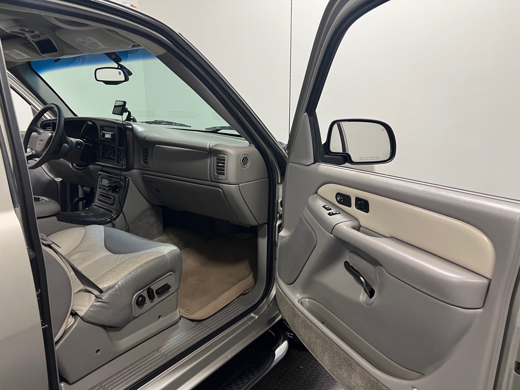 2002 GMC Sierra Image 12