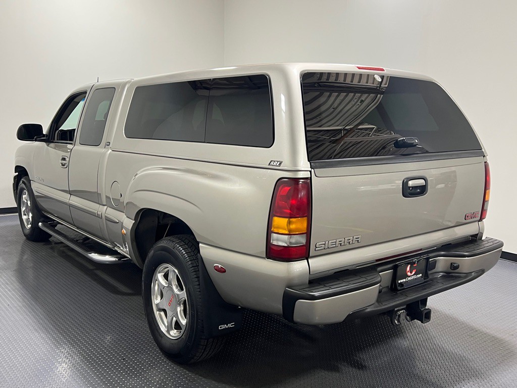 2002 GMC Sierra Image 25