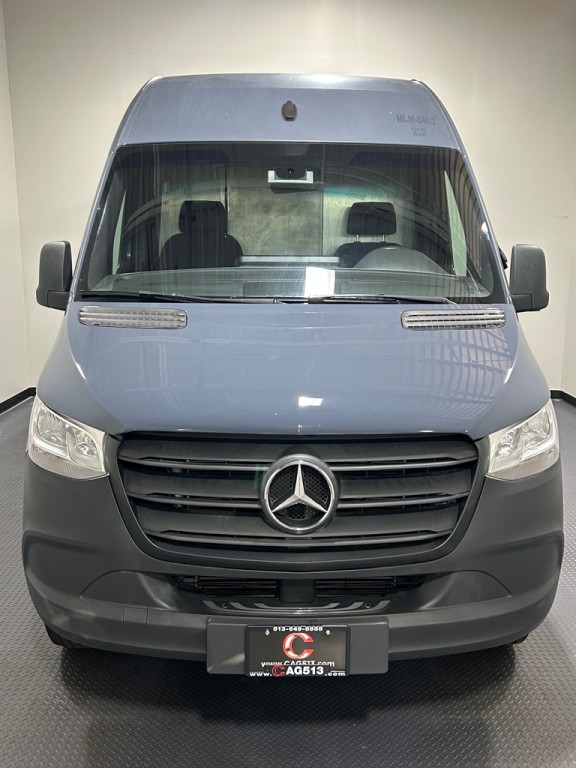 2019 Mercedes-Benz Sprinter Image 3
