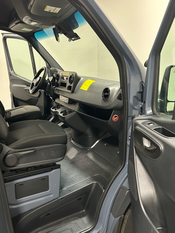 2019 Mercedes-Benz Sprinter Image 14