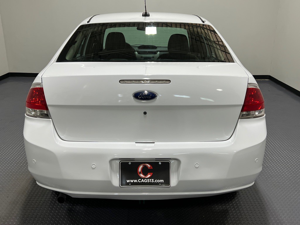 2008 Ford Focus Image 16