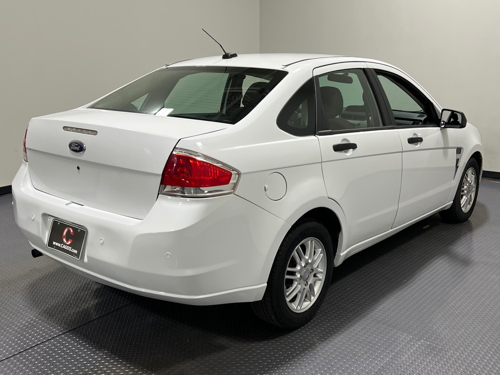 2008 Ford Focus Image 17