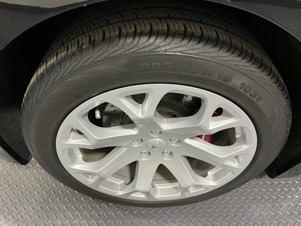2011 Maserati GranTurismo Image 15
