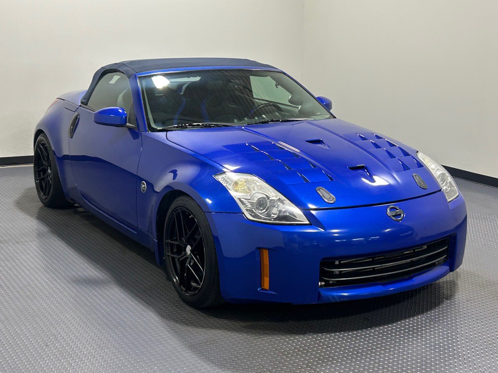 2006 Nissan 350Z Image 8