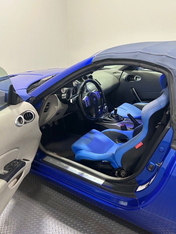 2006 Nissan 350Z Image 12