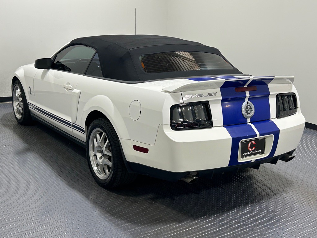 2007 Ford Mustang Image 7