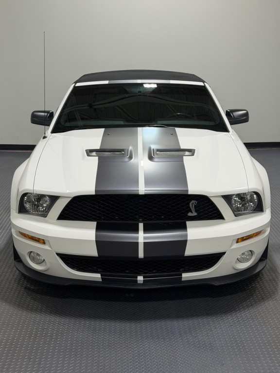 2007 Ford Mustang Image 3