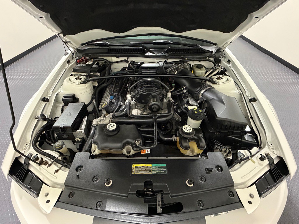 2007 Ford Mustang Image 15