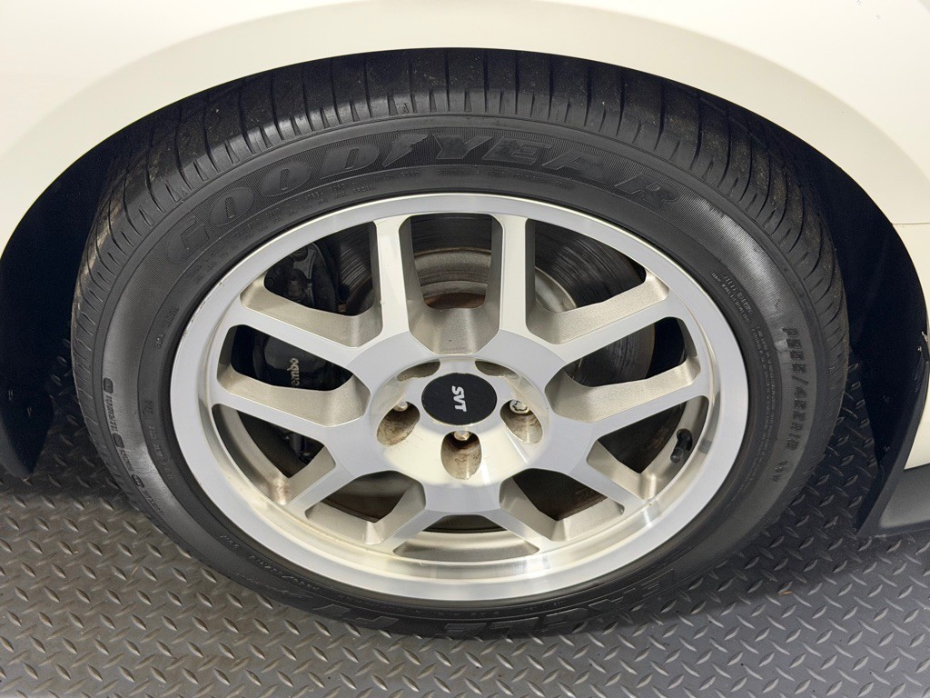 2007 Ford Mustang Image 16