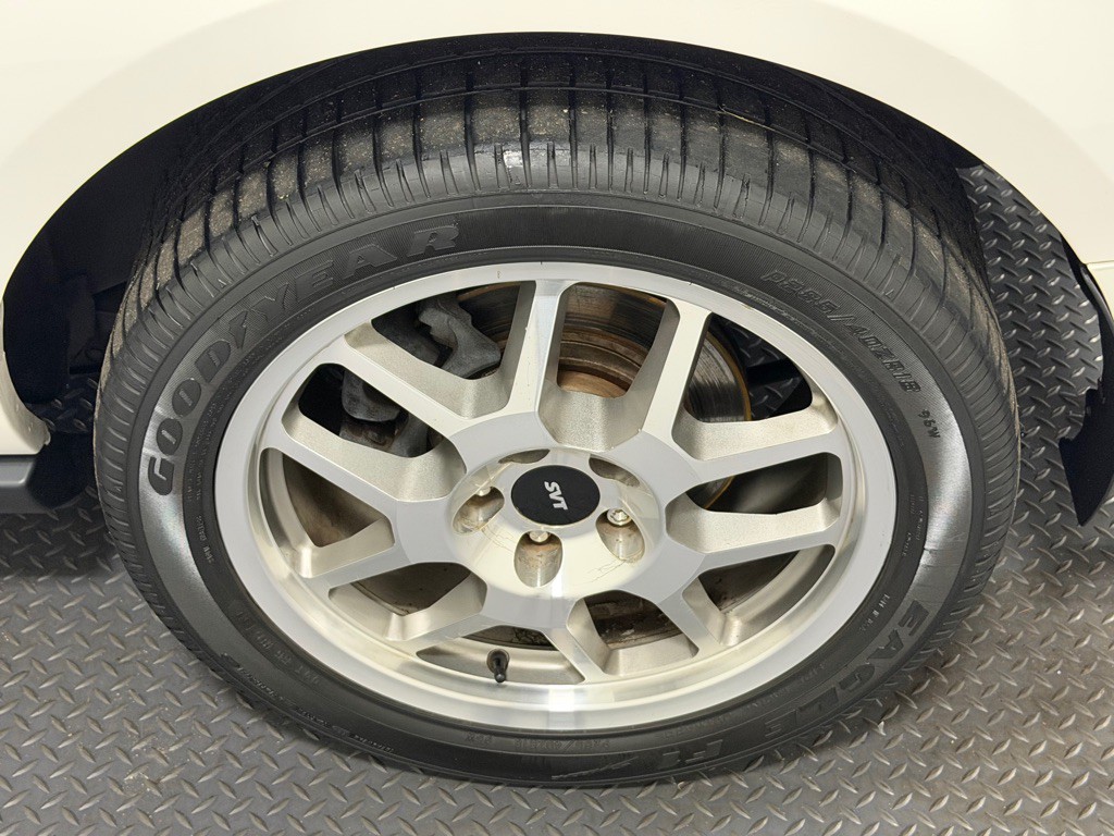 2007 Ford Mustang Image 18