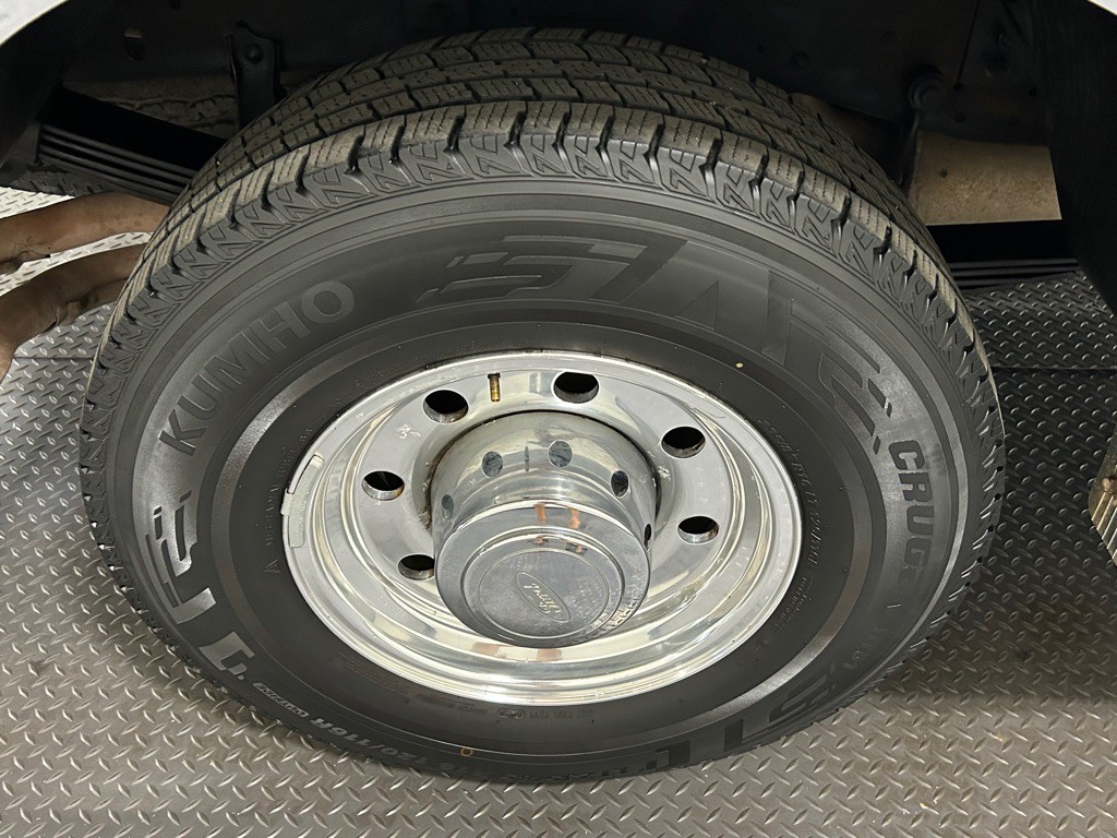 1996 Ford F-250 Image 16