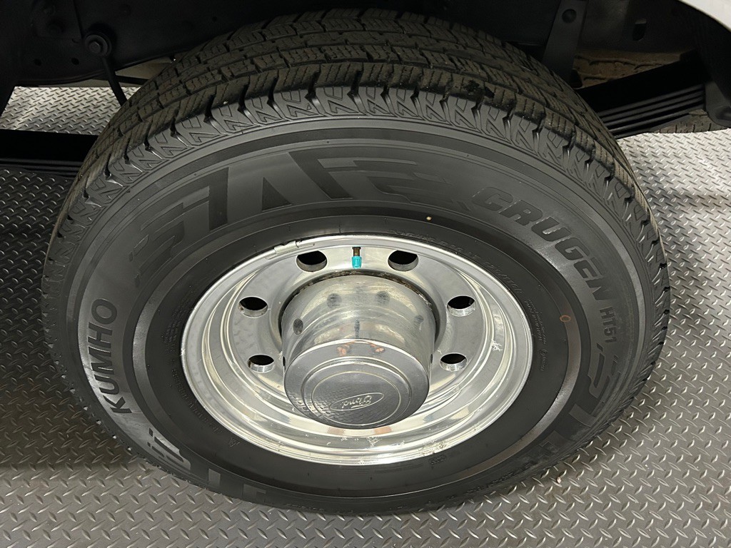 1996 Ford F-250 Image 17