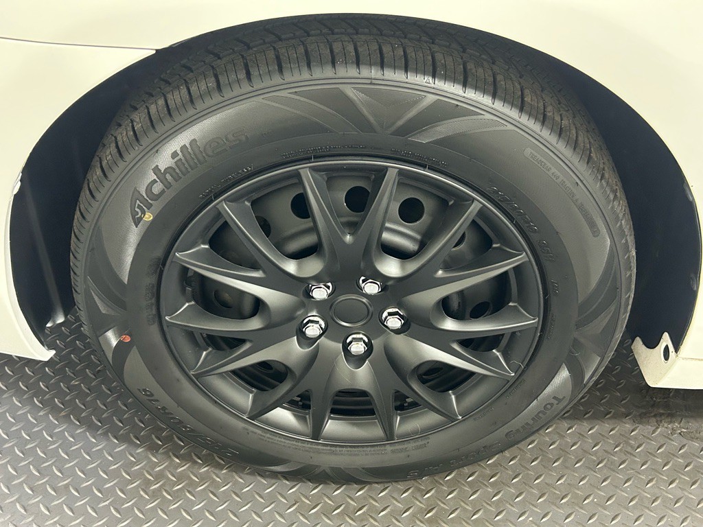 2010 Toyota Camry Image 21