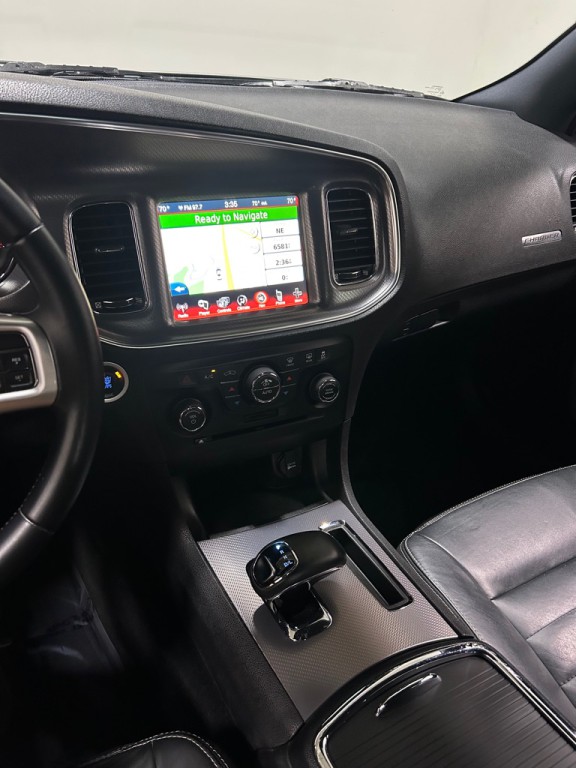 2012 Dodge Charger Image 15