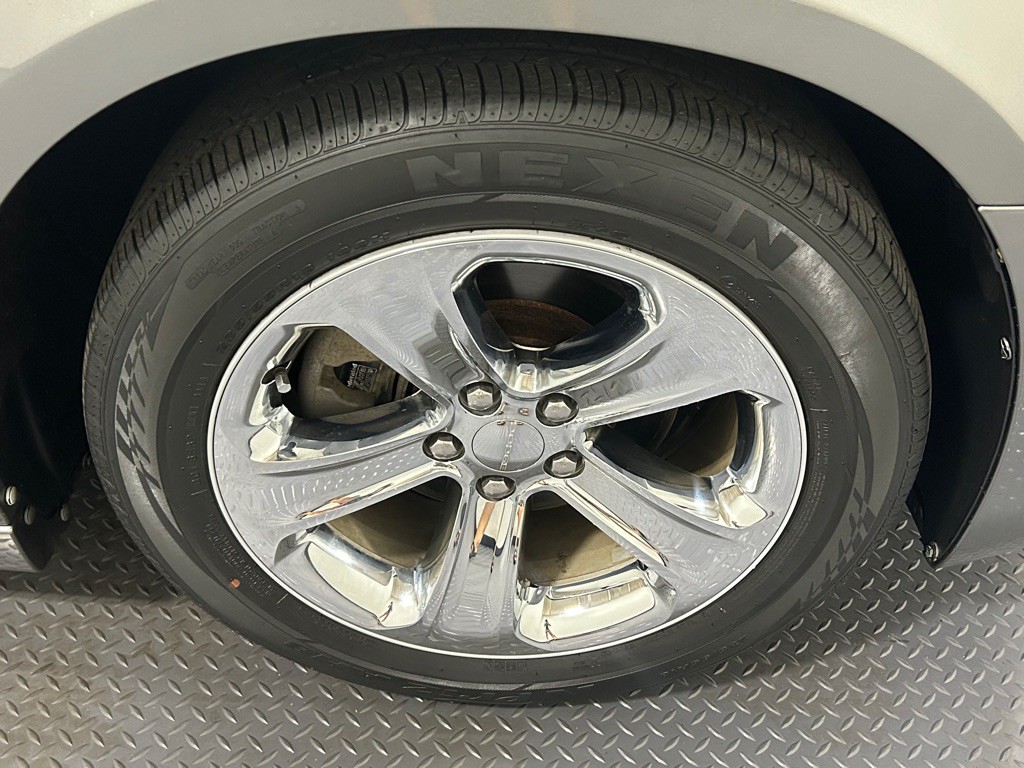 2012 Dodge Charger Image 18