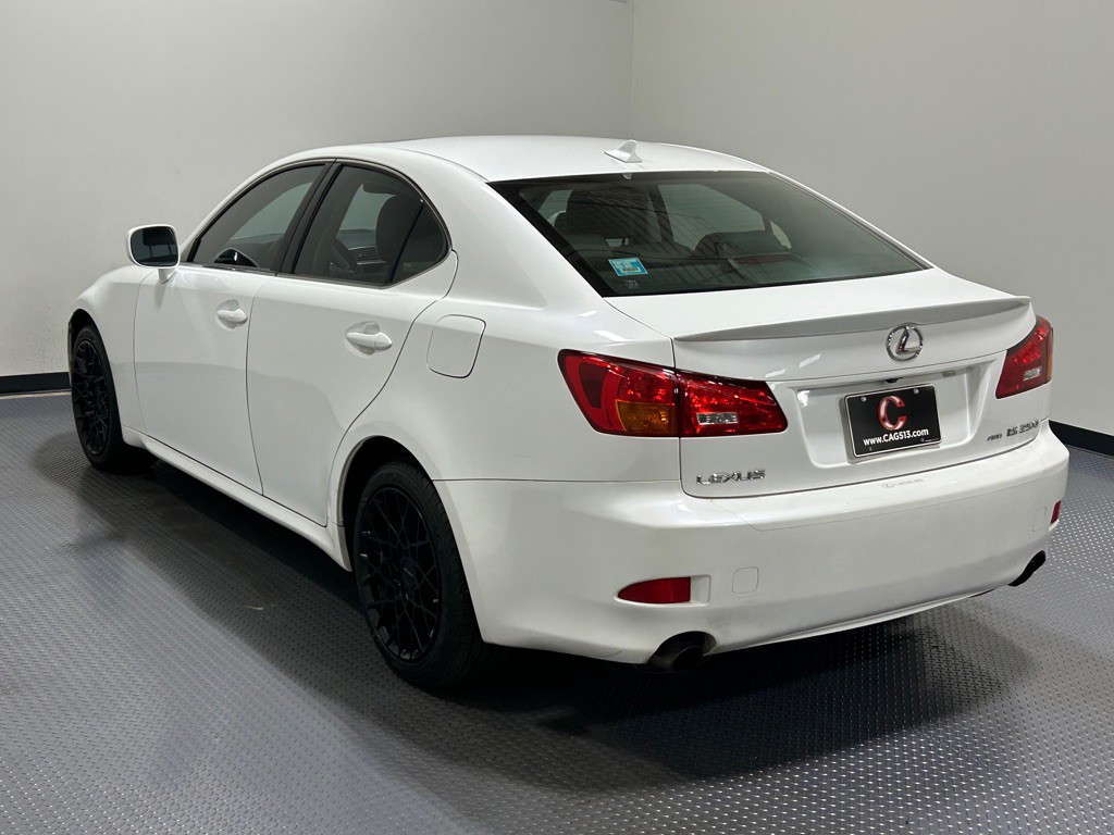 2008 Lexus IS Image 7