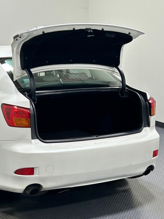 2008 Lexus IS Image 17